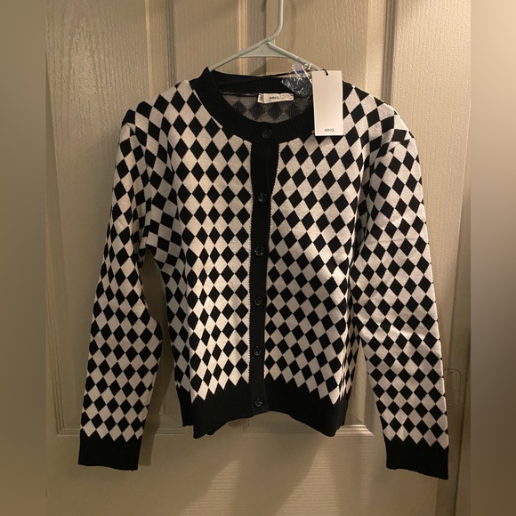 NWT Check knitted cardigan. - Picture 4 of 4
